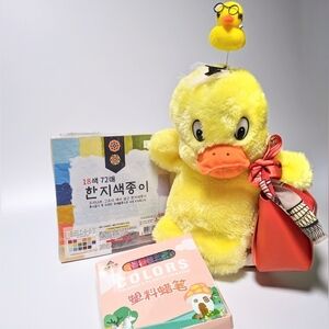 Yellow Duck Puppet Set :New hair pin 72 Krn origami paper 24 Crayons bag new